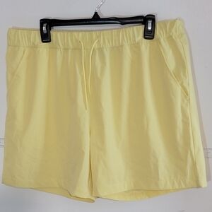 Original Use Light Yellow Men's Swim Trunks Size Large NWT